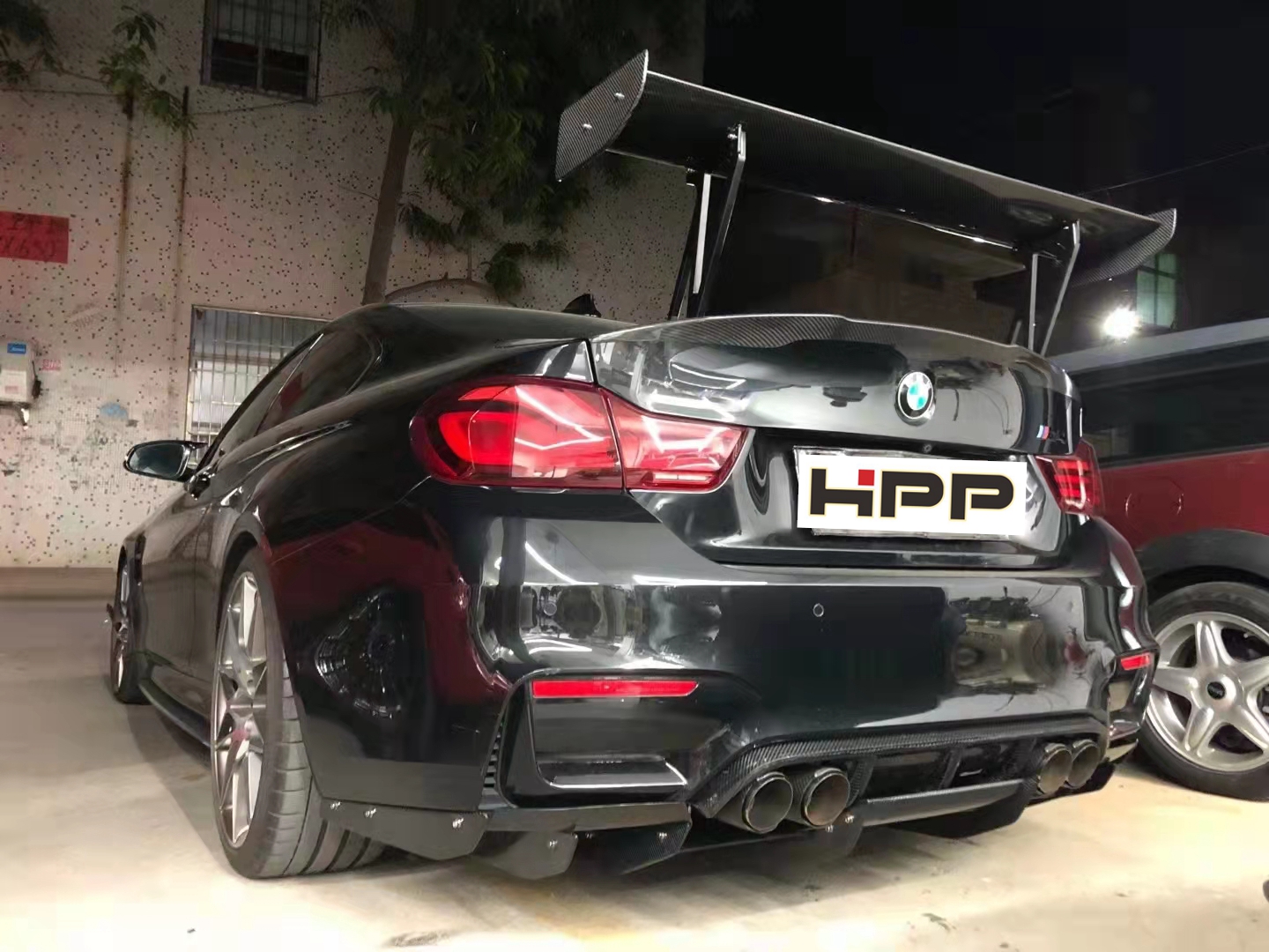 BMG2019-P6008-C-2.jpg